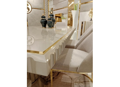 Tavolo di lusso Beige Tavoli in acciaio inossidabile Design italiano Tavoli da pranzo Tavolo da pranzo Nuovo  Tavolo di lusso beige Tavoli in acciaio inossidabile Design italiano Tavoli da pranzo Tavolo da pranzo Nuovo